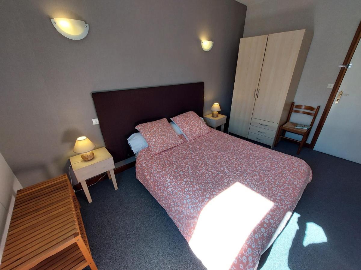 L'Accent - Hotel 2 Etoiles Et Restaurant - Logis Hotels Astaffort Εξωτερικό φωτογραφία